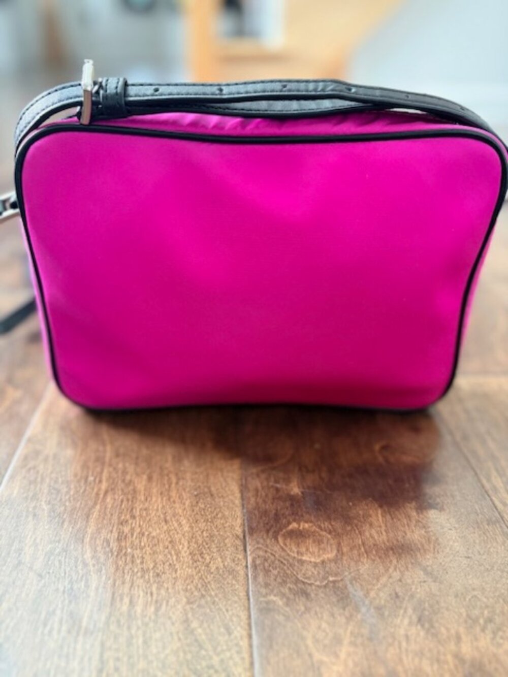 Michael Kors Fuchsia Nylon Camera Bag - Picture 5 of 8